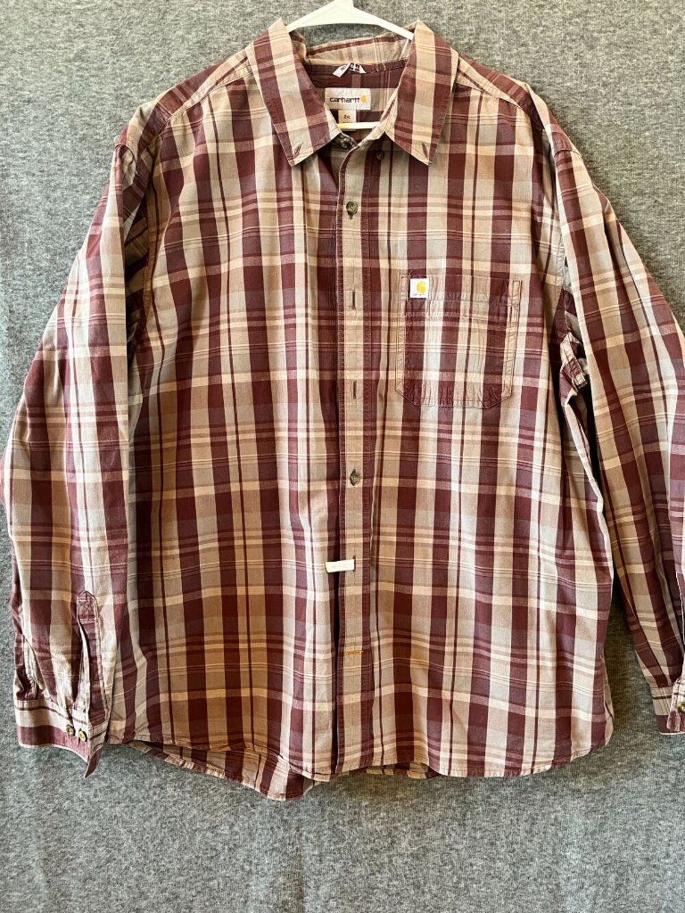 Carhartt long sleeve button down mens 2XL loose fit medium weight maroon plaid